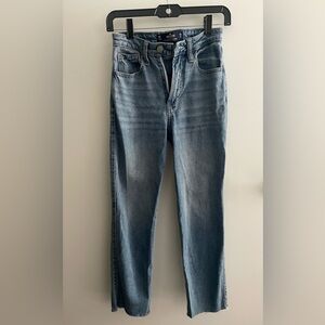 Hollister Ultra High Rise Vintage Light Wash Jeans Size 0/24
